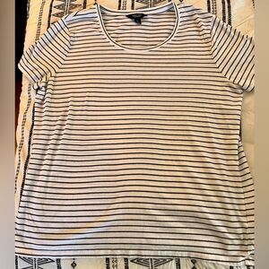Simply Vera Tee Shirt
White with Black Stripes